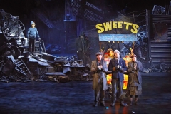 Original London Cast - Photo by Brinkhoff / Moegenburg (from the official website)