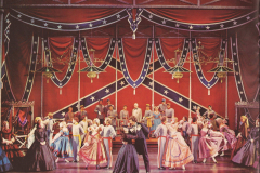 Gone With the Wind (1972) Photo by Barnet Saidman. From overthefootlights.co.uk