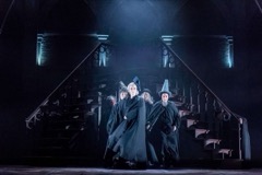 The cast of Harry Potter and the Cursed Child. Photo by Manuel Harlan (from the official website)